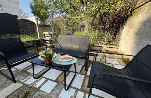 Chatellerault Apartment | Spacious studio 2/4 pers. + sofa | Ideal for business & weekends