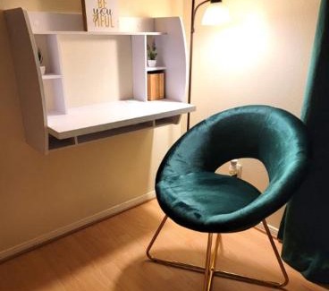 Pico - Robertson Apartment | Spacious studio with two queen beds near Beverlywood 5 minutes to Rodeo Drive