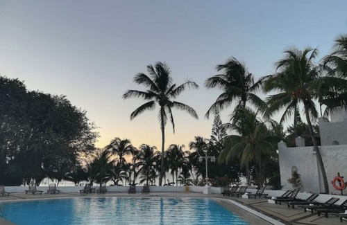 Calebasses Apartment | Spacious suite - Beach - Pool and spa