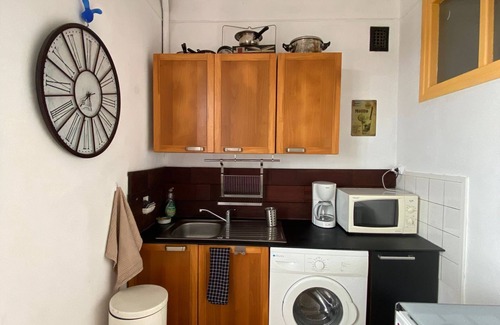 Lorient Apartment | Spacious T2 with Unobstructed View