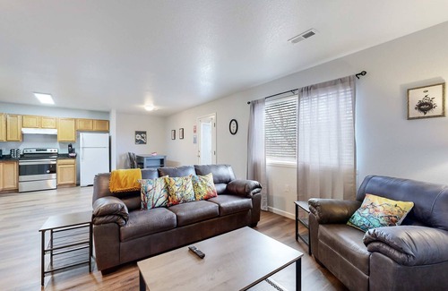 Brighton Condo | Spacious Two-Bed Updated Near DIA easy Denver Access and cute town of Brighton