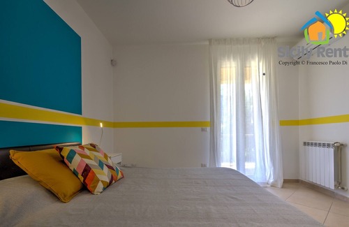 Capaci Villa | Spacious villa with hot tub and sauna 5 minutes from the beach