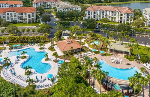 Florida Central Atlantic Coast House | Spacious Vista Cay Townhome Newly Furnished!