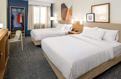 Kent Hotel | Spark by Hilton - Kent, Seattle