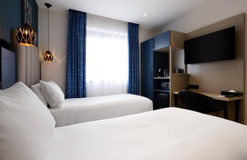 Luton Hotel | Spark by Hilton Luton