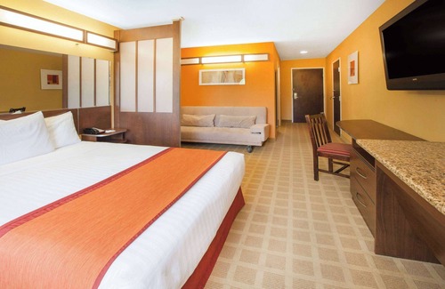 Stillwater Hotel | Spark by Hilton Stillwater