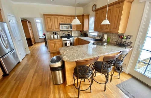 Point Lookout House | Sparkling Beach House in the Heart of Point Lookout