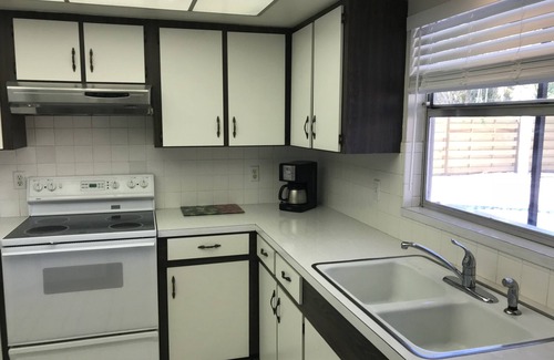 West Bradenton House | Sparkling Clean Home near Manatee River and Beaches NW Bradenton area