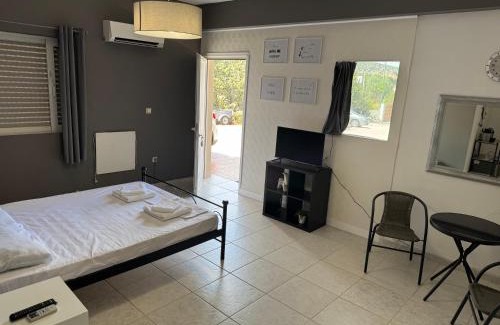 Saronikos Apartment | Sparrow s nest
