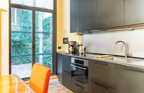 Sud-Est Apartment | Spazio Seicentesco: 2-bedroom apartment in Verona's city centre with WiFi and AC