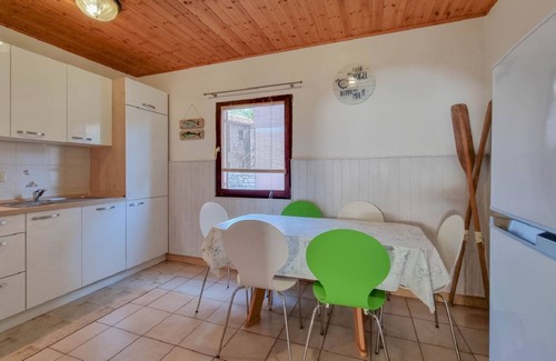 Krizine House | Special holiday home only 50 metres to the beach with BBQ, sea view, parking space