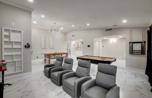 Northeast Carrollton House | Spectacular 4BR 2,5BA Holiday Home with Pool and Grill