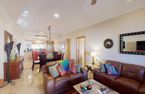 Los Cabos Villa | Spectacular Family Style Villa on Medano Beach