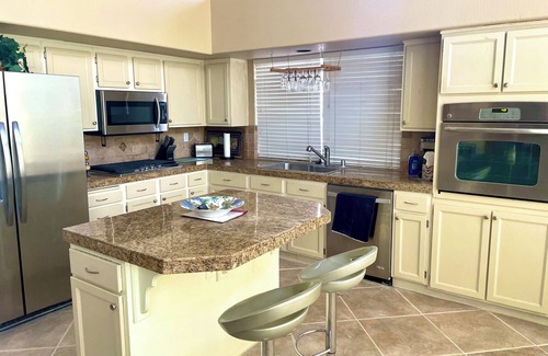 Summerlin House | Spectacular home full of comforts and convenience w pool/spa in tropical setting