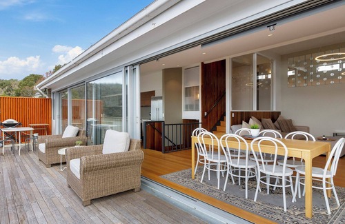 Mount Nelson House | Spectacular Views - 4 Bedroom House