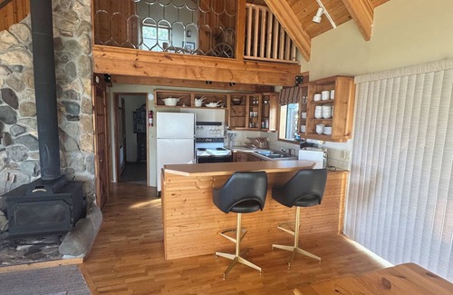 Sky Meadows Ranch Cabin | Spectacular views from cabin in Cle Elum. Hiking, fishing, ATVs, and breweries!