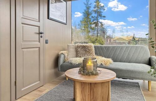 Nord-Aurdal House | Spegill Escape to Mirror Glass and Breathtaking Calm at 1000m