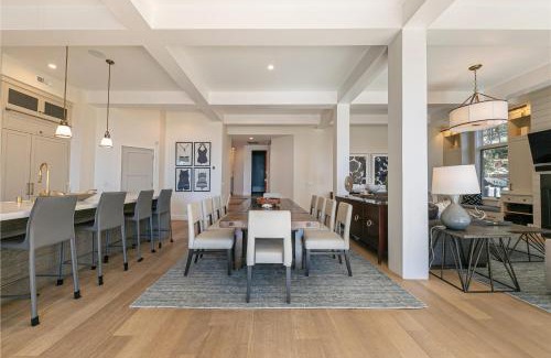Brockway House | Spellbound Lakefront Lodge by Tahoe Getaways - 5 BR w Hot Tub, Buoy & Beach access