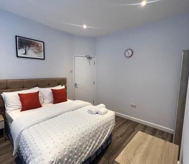Northampton Bed & Breakfast | Spencer bridge by AFL