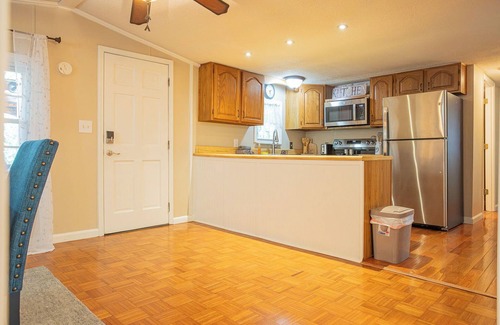 Walland House | Spend Thanksgiving in the Smokies! Stay 4 Nights & Get $50 Grocery Gift Card