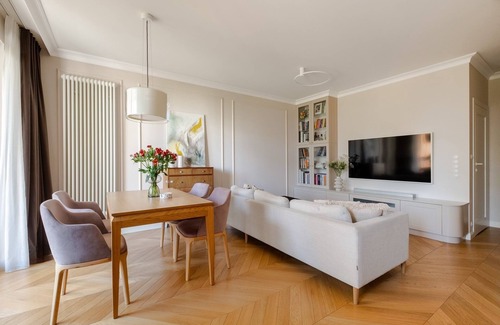 Mokotow Apartment | Sphisticated apartment in luxury area - Old Mokotow district