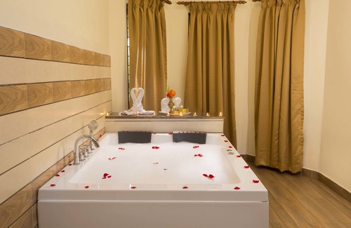Vandanmedu Hotel | Spices Lap Thekkady