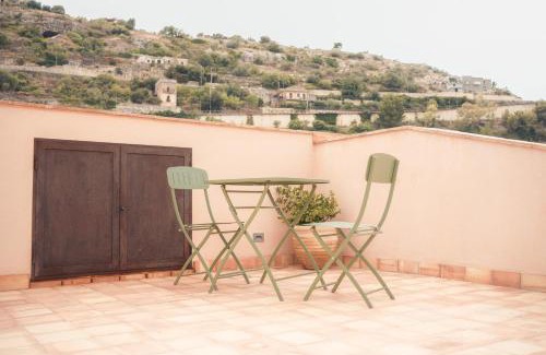 Modica House | Spighe e Fenicotteri