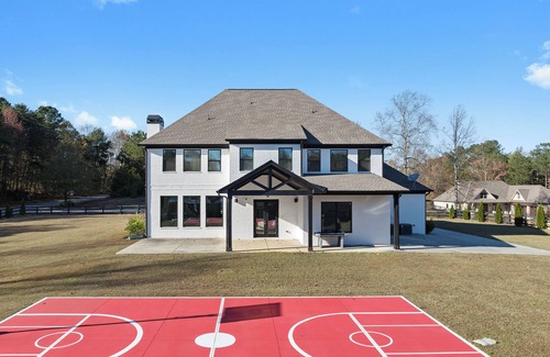 Buford House | Splurge In Luxury