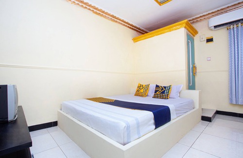 Cilacap Hotel | SPOT ON 2473 Buana Jaya Guest House