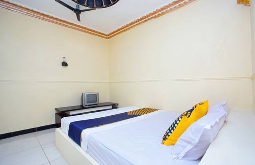 Cilacap Hotel | SPOT ON 2473 Buana Jaya Guest House