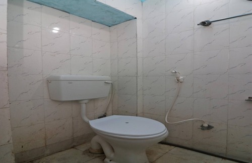Cuttack Hotel | SPOT ON 44329 Sri Krishna Inn Lodging & Boarding