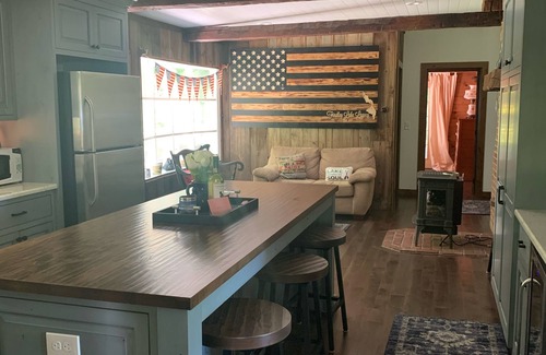 Findley Lake House | Sprawling Historic Inn With Lake Frontage! Reduced rates in May/June!