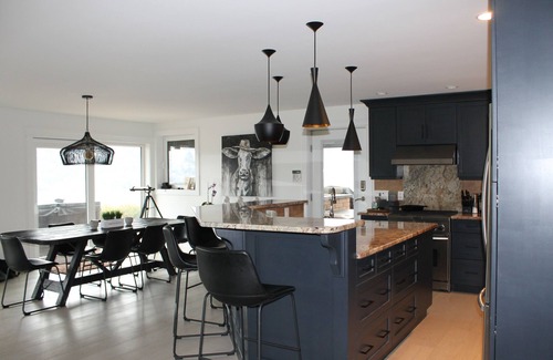 Okanagan-Similkameen House | Spring/Summer Vacation Home