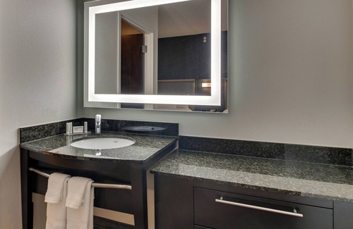 Five Points South Hotel | SpringHill Suites Birmingham Downtown at UAB