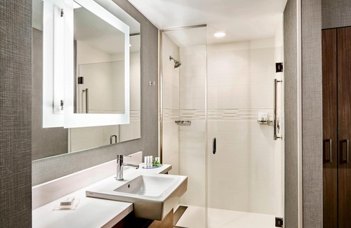 Truckee Hotel | SpringHill Suites by Marriott Truckee Lake Tahoe