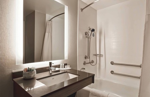 Town Center Hotel | SpringHill Suites by Marriott Atlanta Kennesaw
