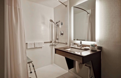 Town Center Hotel | SpringHill Suites by Marriott Atlanta Kennesaw