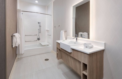 Weatherford Hotel | SpringHill Suites by Marriott Weatherford Willow Park