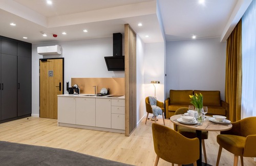 Srodmiescie Apartment | SQUARE APARTMENTS GDYNIA