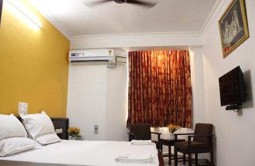 Gopalapuram Hotel | Sri Aarvee Hotels