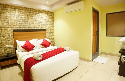 Anakapalle Hotel | Sri Brundavan Grand Inn