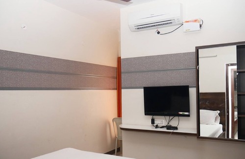 Srirangam Hotel | Sri Renga Inn