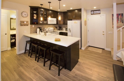 Mammoth Lakes Condo | St. Anton Wooded View 2-Bedroom Condos w/fireplace