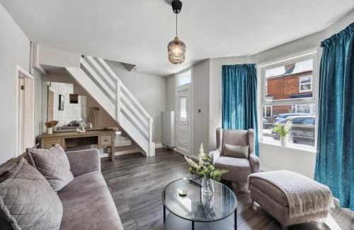 Lincoln House | St Catherines Haven by Noor Suites