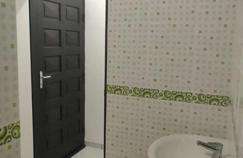 Les Hattes Apartment | ST-Laurent Centre - Baka lycée Confort T1