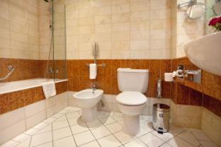 Limassol Hotel | St Raphael Resort