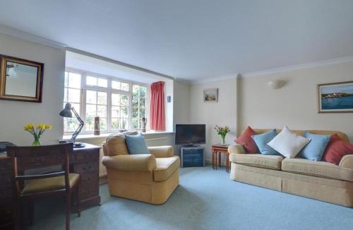 Royal Tunbridge Wells House | Stable Mews Cottage