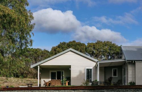 Robinson House | Stablebase