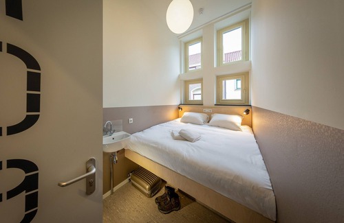 Venlo Hotel | Stadsherberg Ald Weishoès