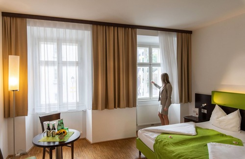 Waidhofen an der Thaya Hotel | Stadthotel Waidhofen an der Thaya
